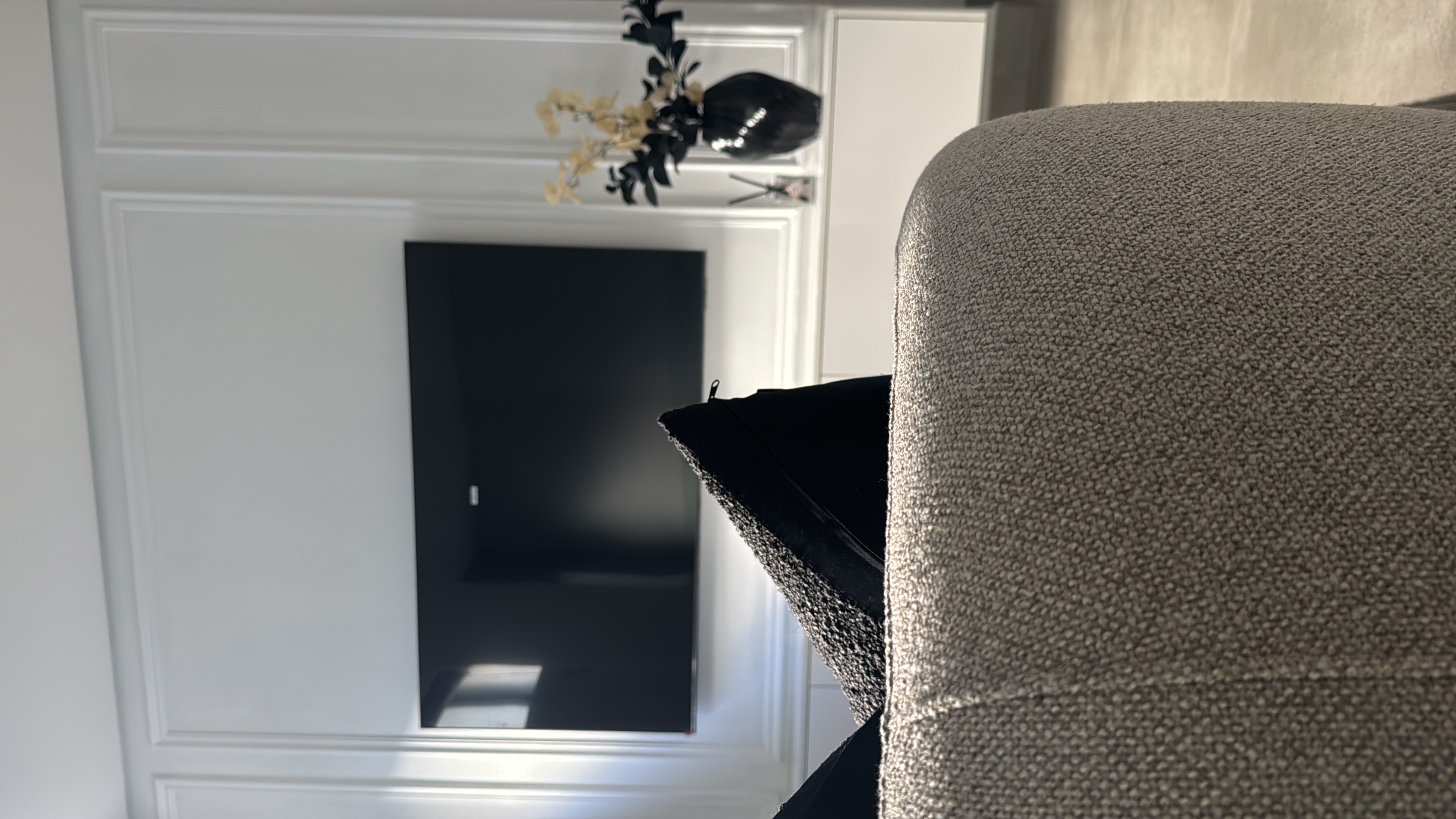 The Modern Muse - Lounge